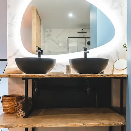 Le Factory Aux Pieds De La Gare Sncf Apartment *